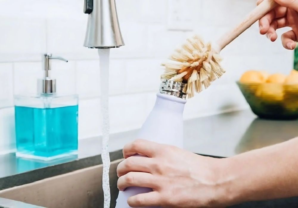 Bình giữ nhiệt bị đổ mồ hôi